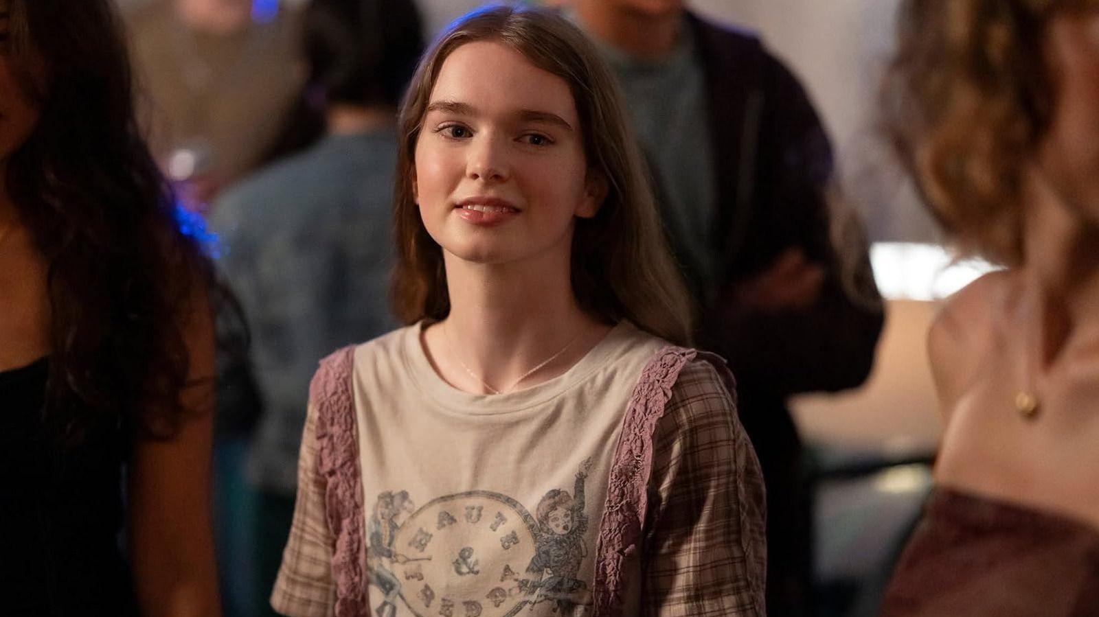 Featured image Mike Flanagan brings Stephen Kings Carrie to life trailer