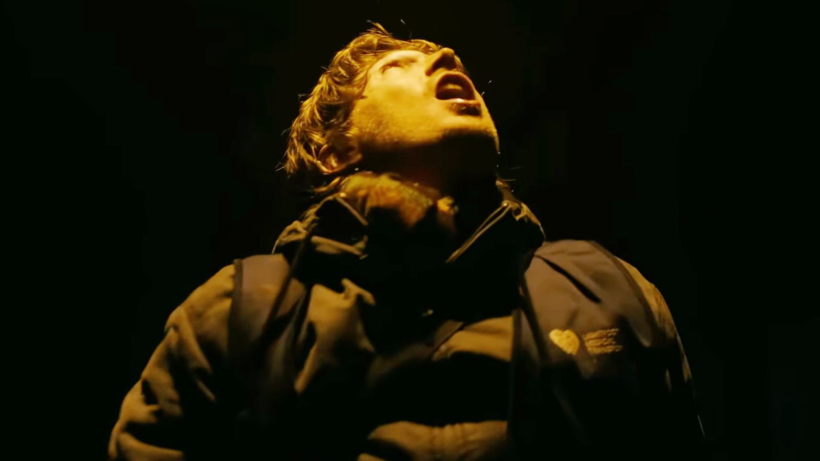 Featured image Austin Abrams neardeath experience on RE set