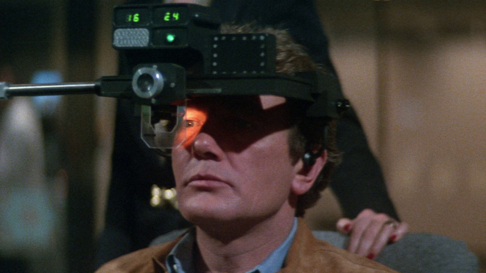 Featured image Crichtons overlooked scifi thriller had groundbreaking visuals