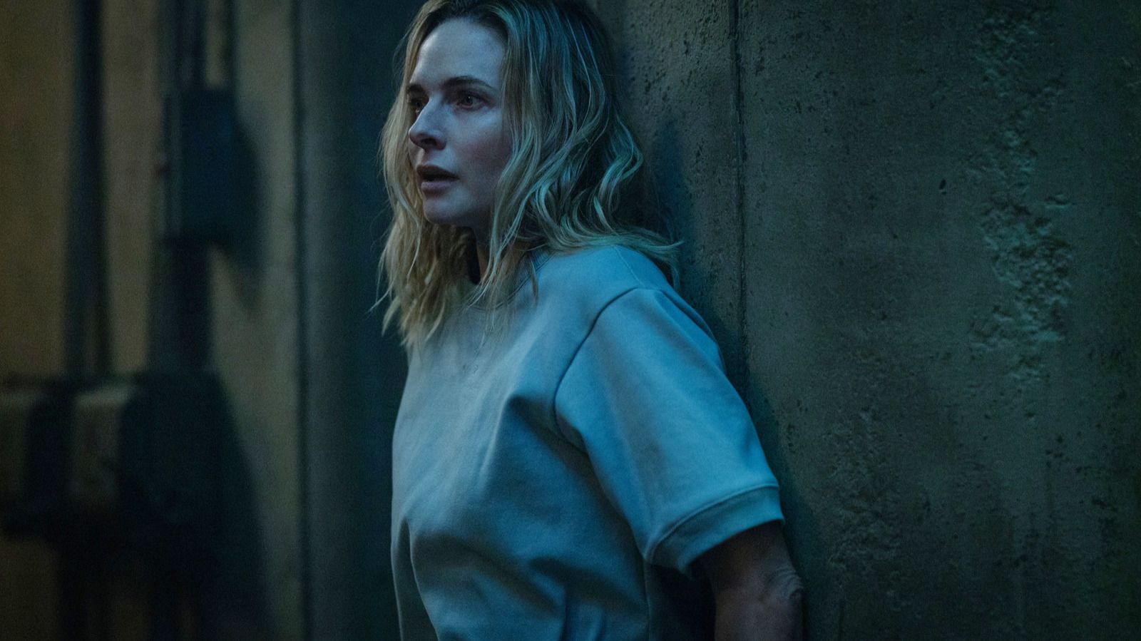 Featured image Silo Season 3 Twist Reopens Season 2 Cliffhanger Mystery
