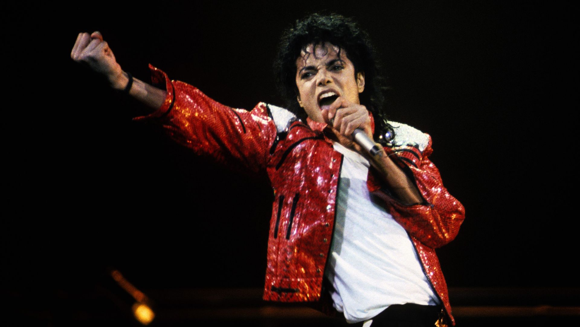 Featured image Michael Jackson boosts Sony Music sales by 22