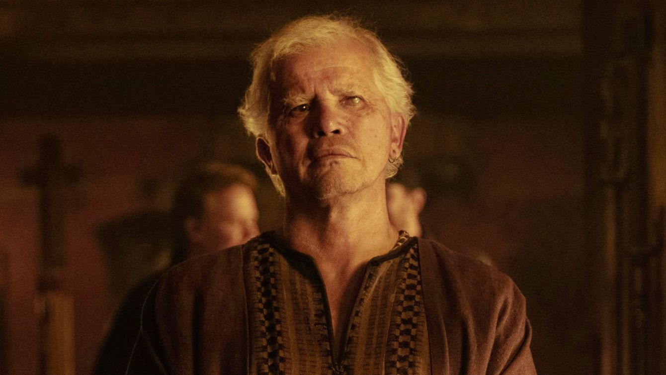 Featured image John Leguizamo Played Blind for 14 Hours Playing Odysseus