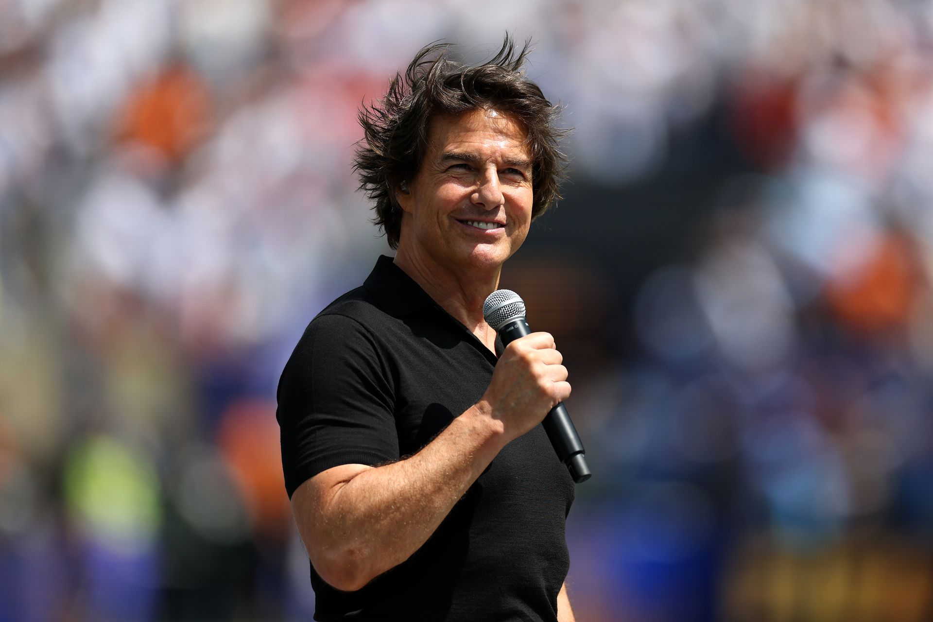 Featured image Tom Cruise lights up World Cup Final while Trump is booed