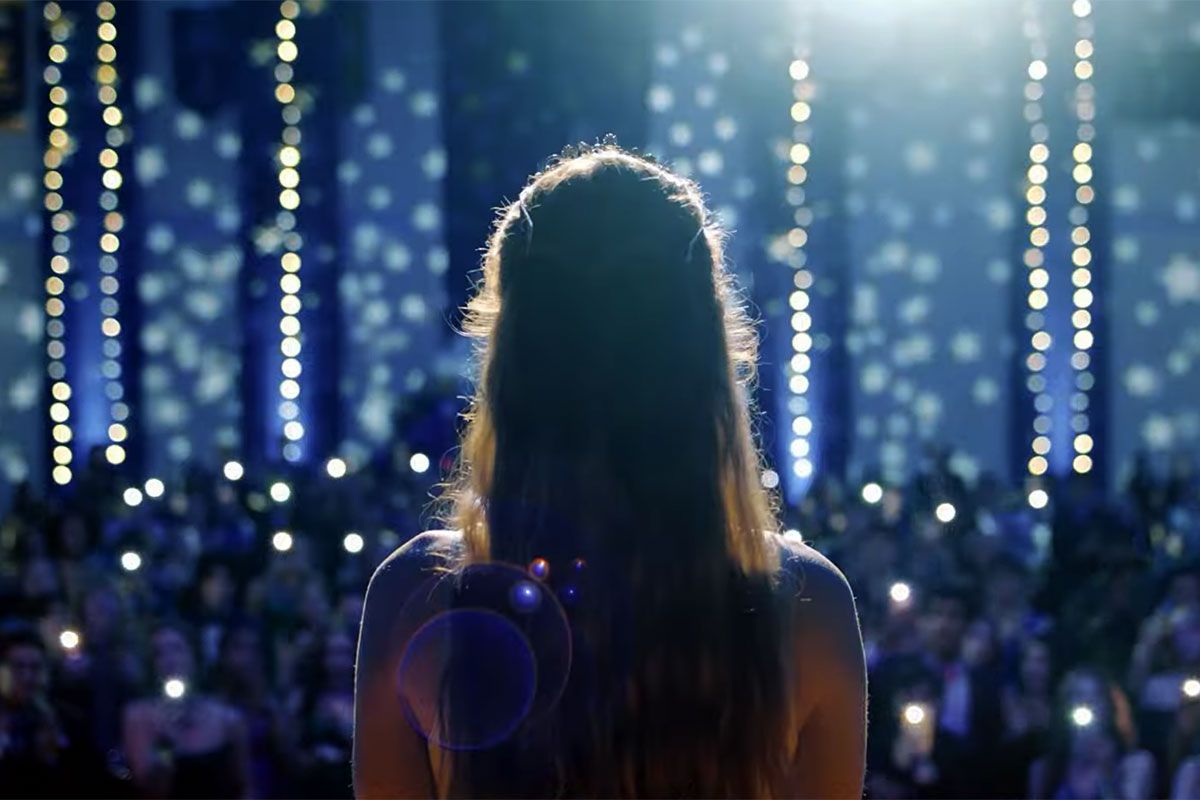 Featured image First Look at Mike Flanagans Carrie Trailer