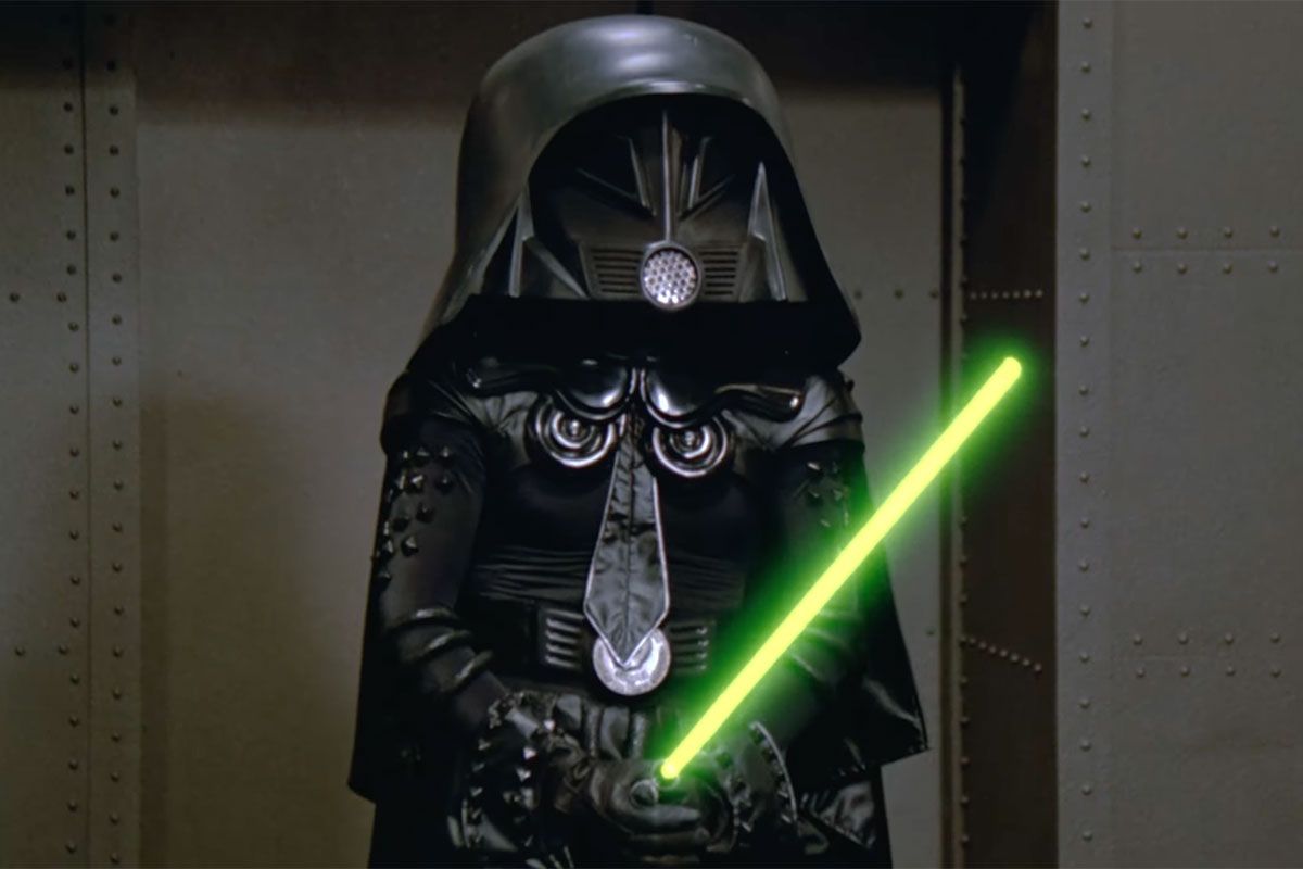 Featured image Spaceballs Sequel Roars at ComicCon
