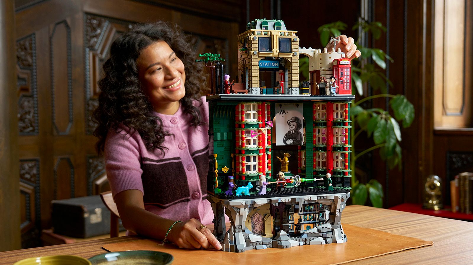 Featured image LEGOs Massive Ministry of Magic Set Celebrates Harry Potter 25 Years