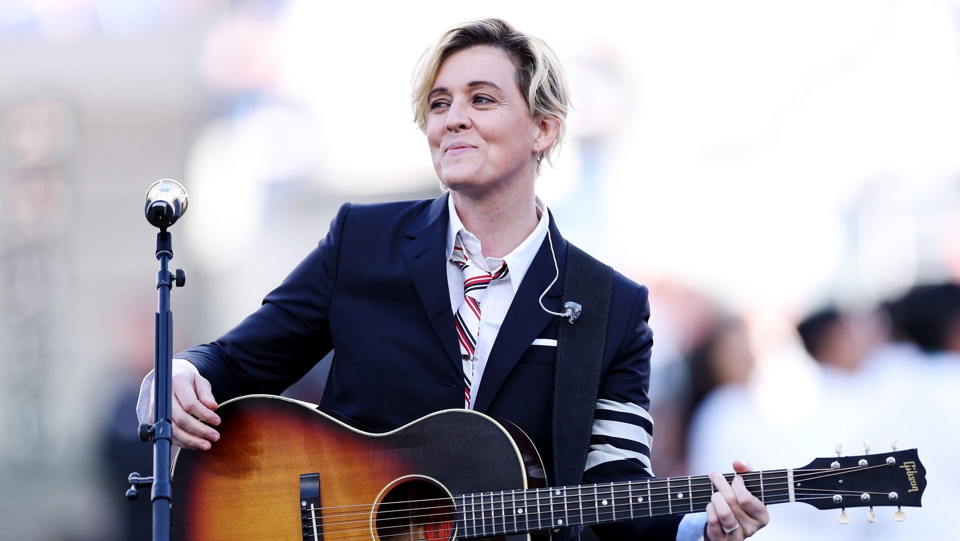 Featured image Brandi Carlile postpones UK European Tour