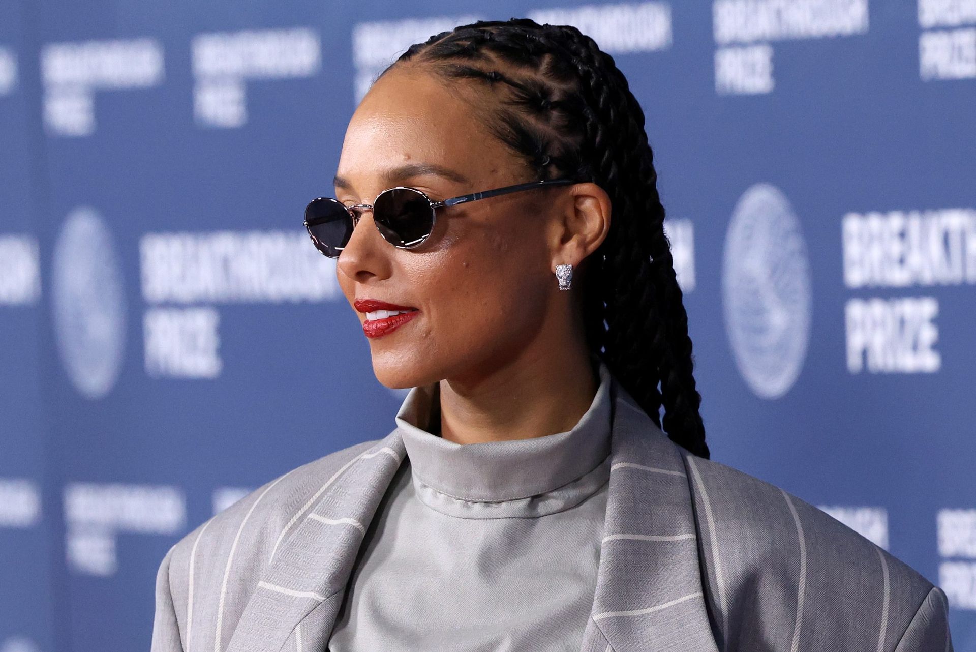 Featured image Alicia Keys Signs with CAA SONA Awards Nominations Open