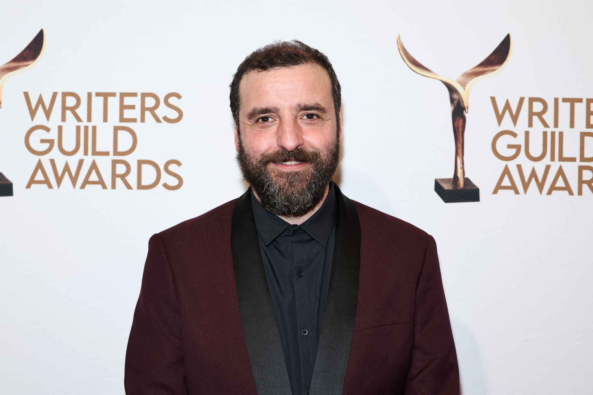 Featured image Supergirl Star Krumholtz deletes acting retirement plans