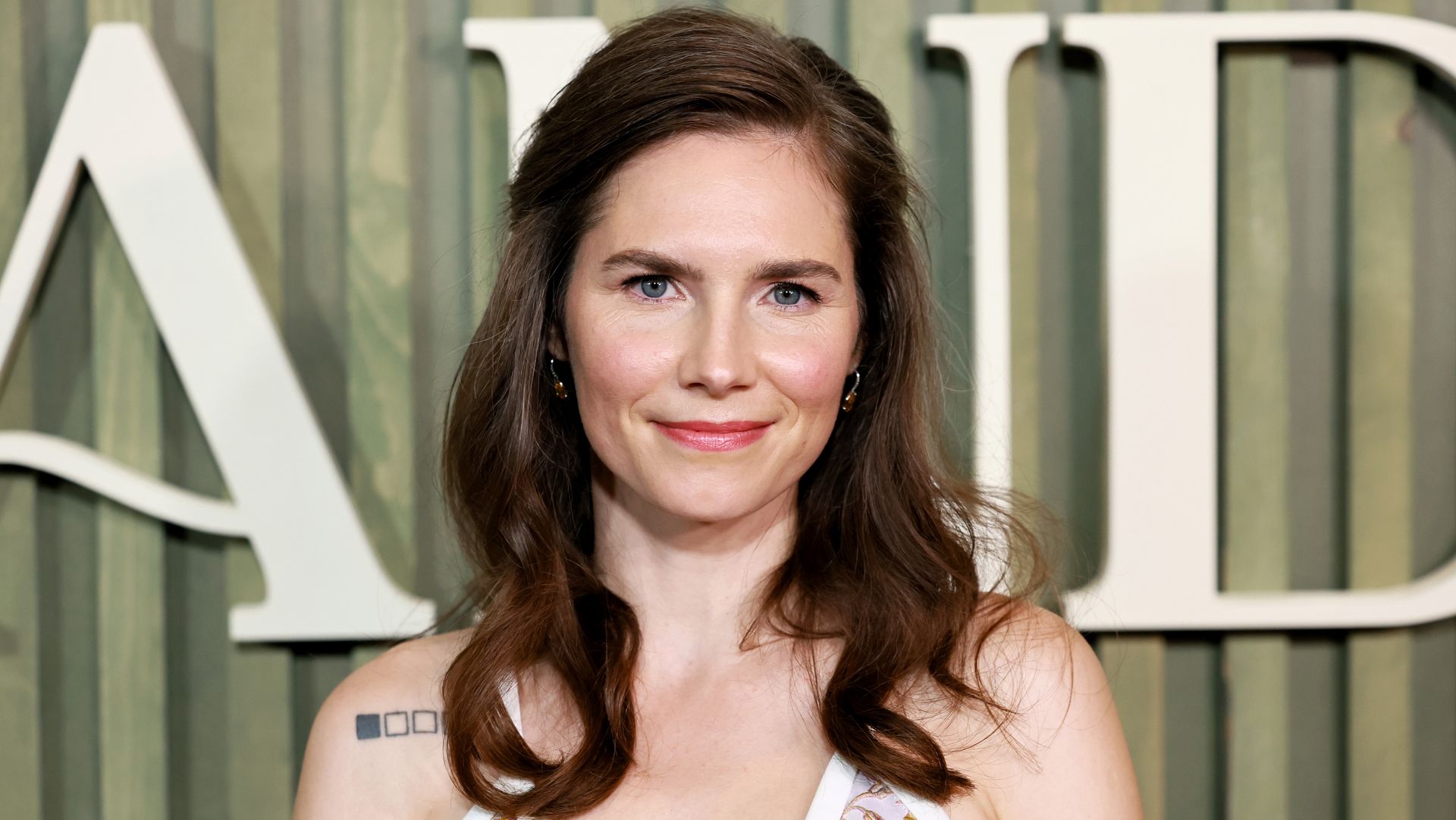 Featured image Amanda Knox responds to protest over show honoring Kercher
