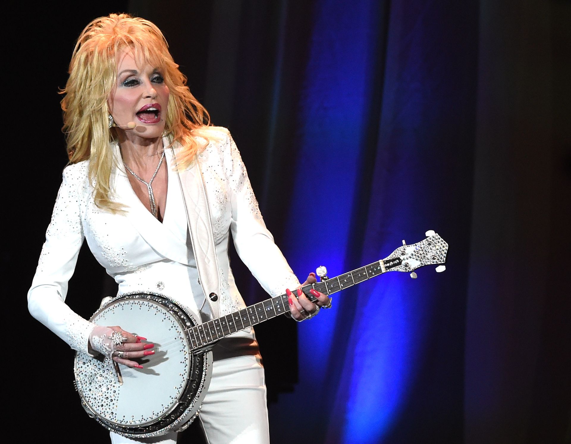 Featured image Dolly Partons Last Song Buried in Time Capsule