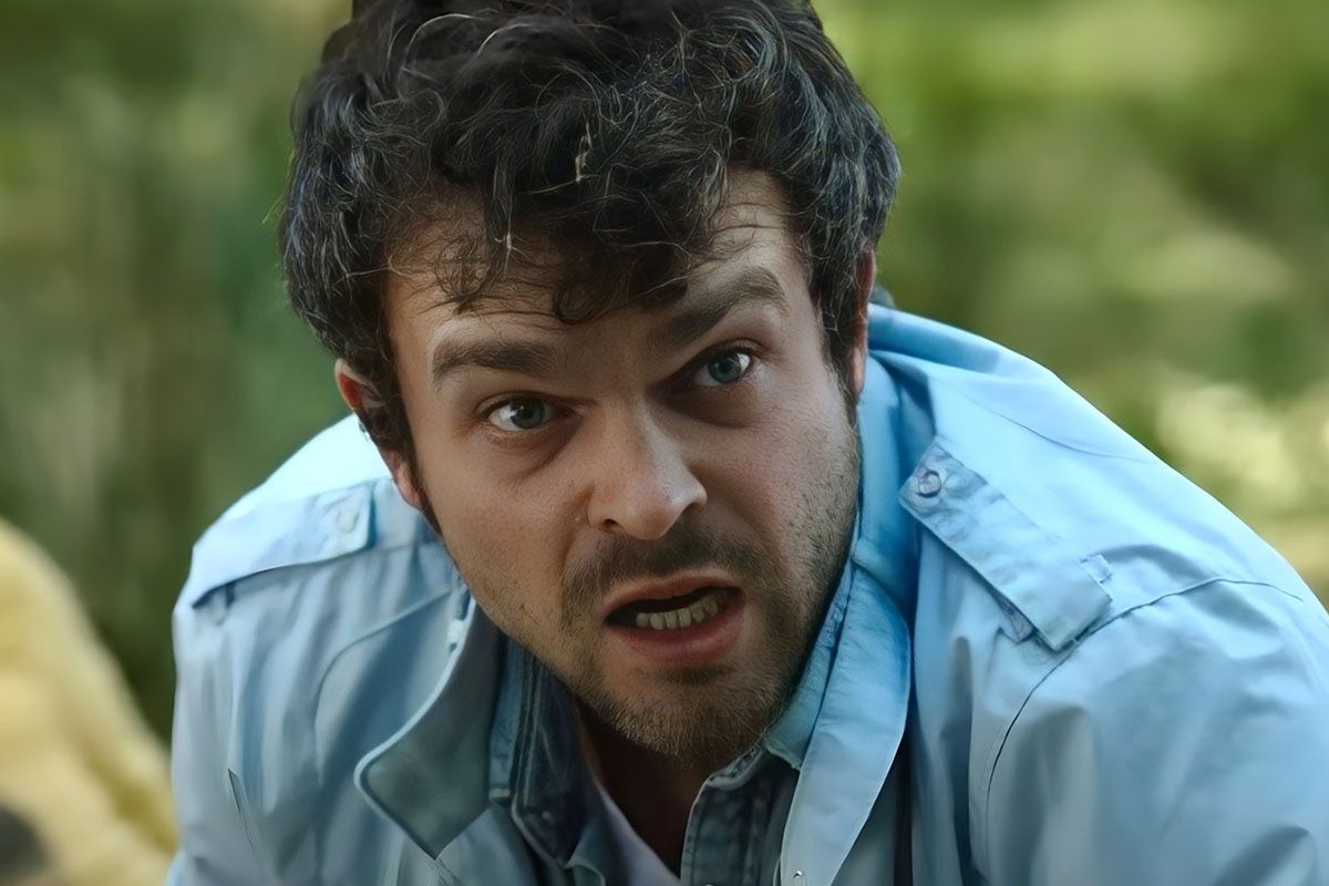 Featured image Alden Ehrenreich in Miami Vice 85