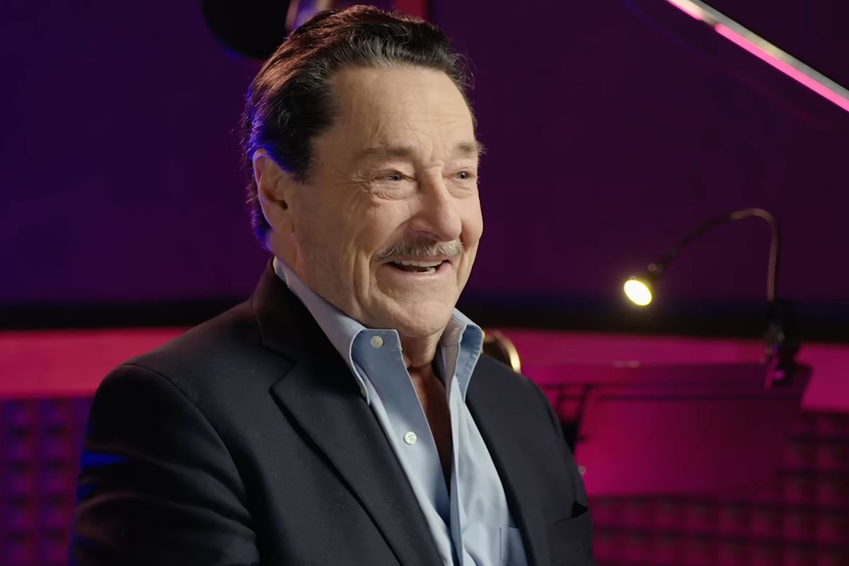 Featured image Peter Cullen the voice of Transformers has died