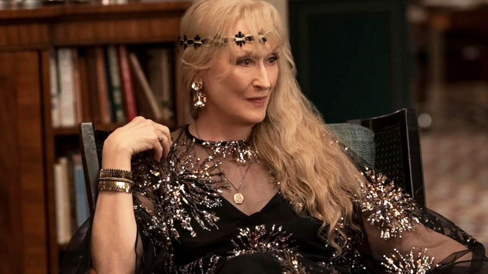 Featured image Meryl Streeps Aslan first official look in Narnia