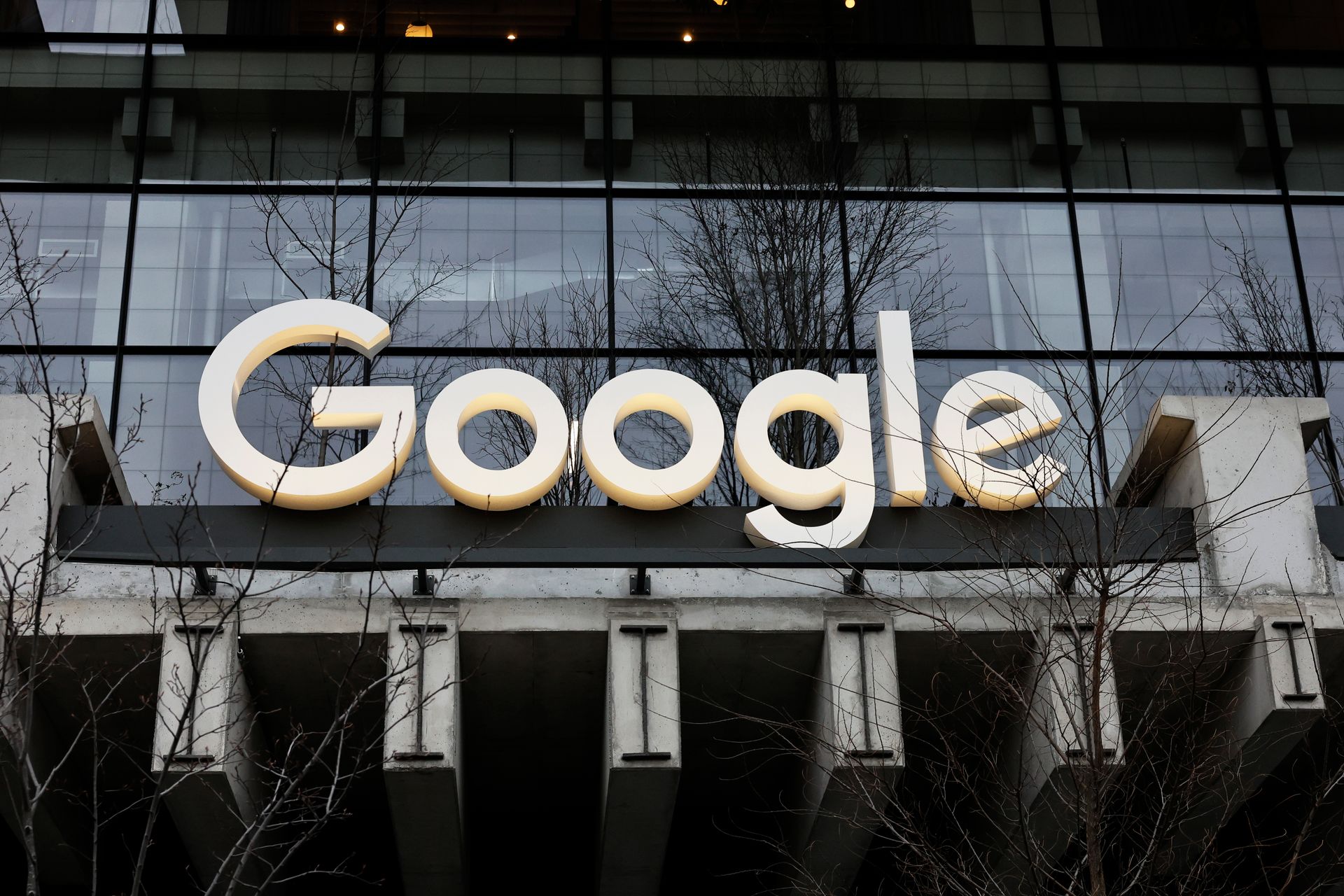 Featured image Google must change its ad business due to judge rules