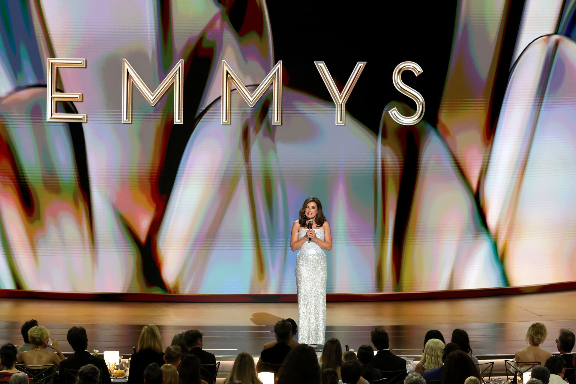 Featured image Mariska Hargitays Emmy letdown and pay grade