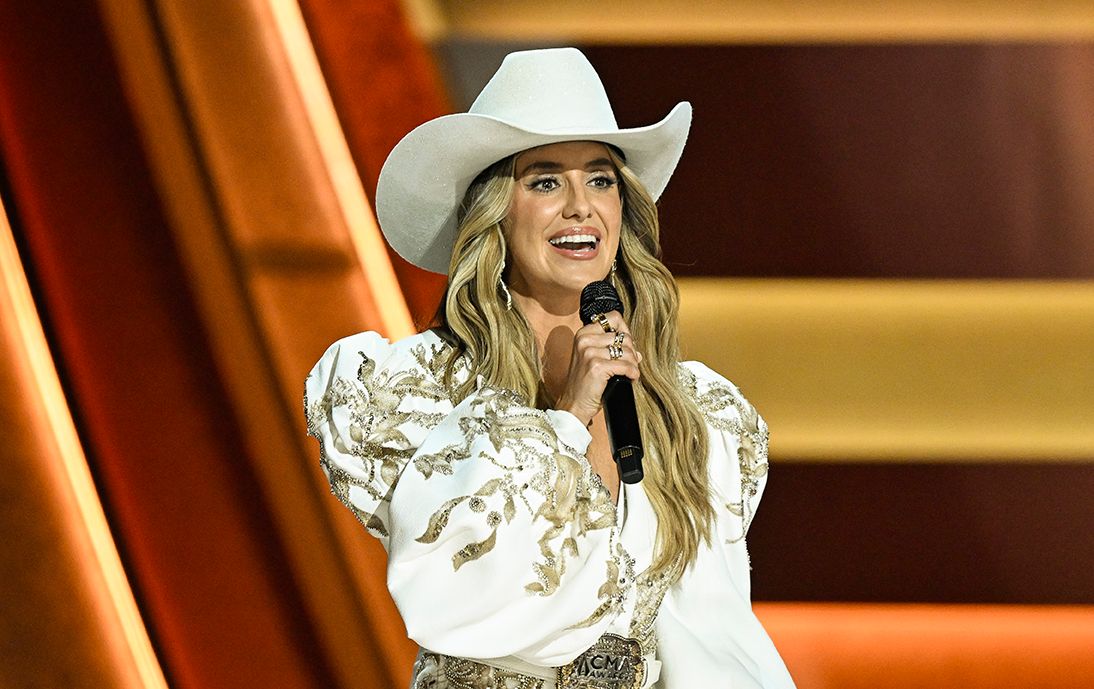 Featured image Lainey Wilson to Host the 2026 CMA Awards
