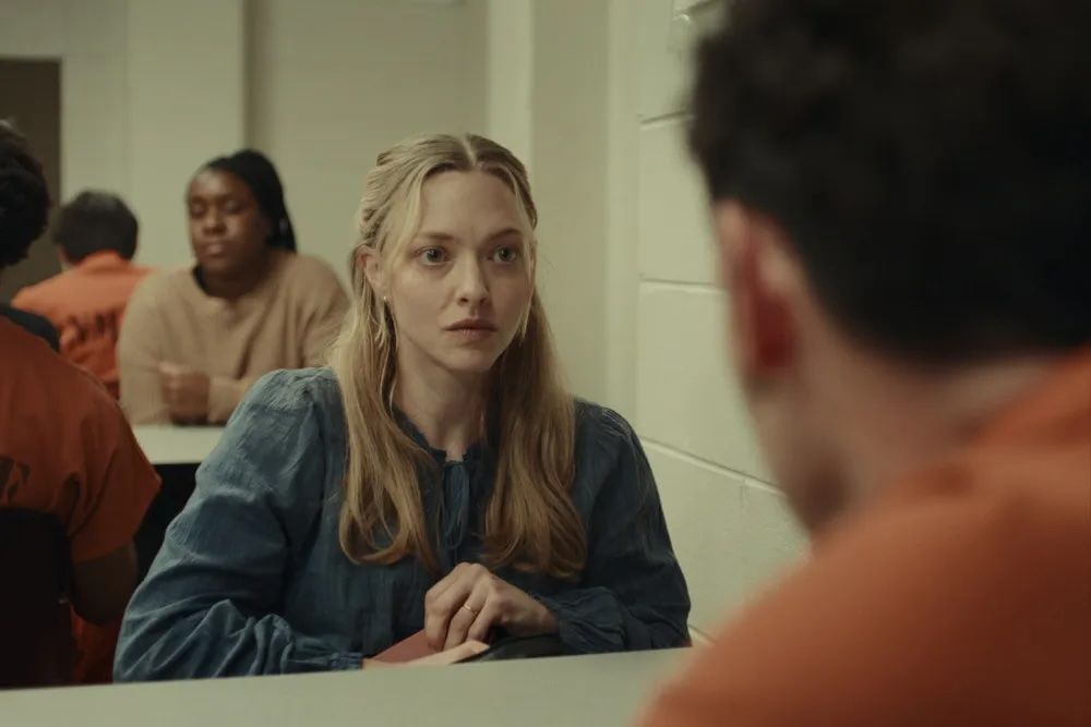 Featured image Amanda Seyfrieds complex portrayal in Downbeat Prison Picture