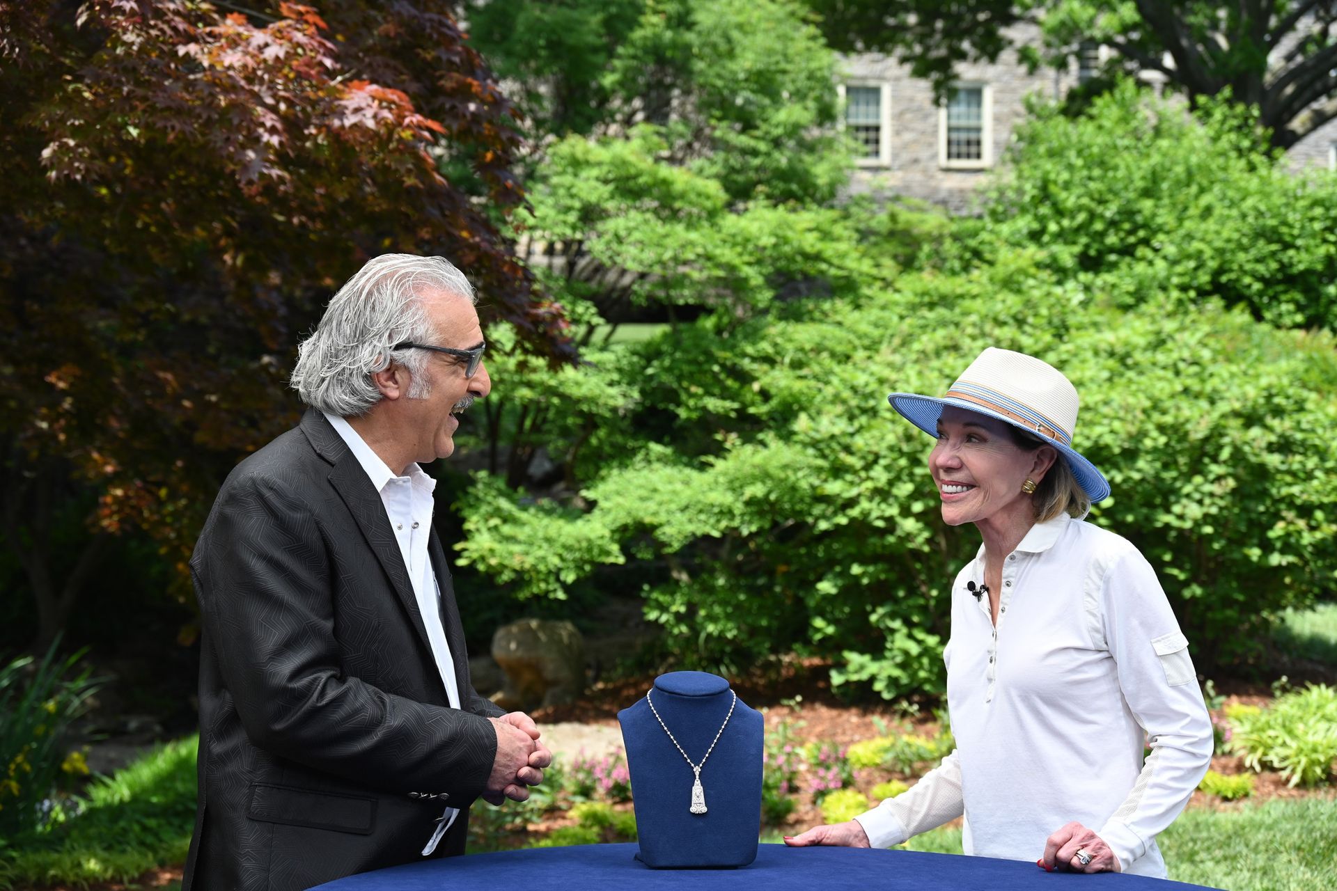 Featured image Antiques Roadshow wins Emmy breaking TV dominance
