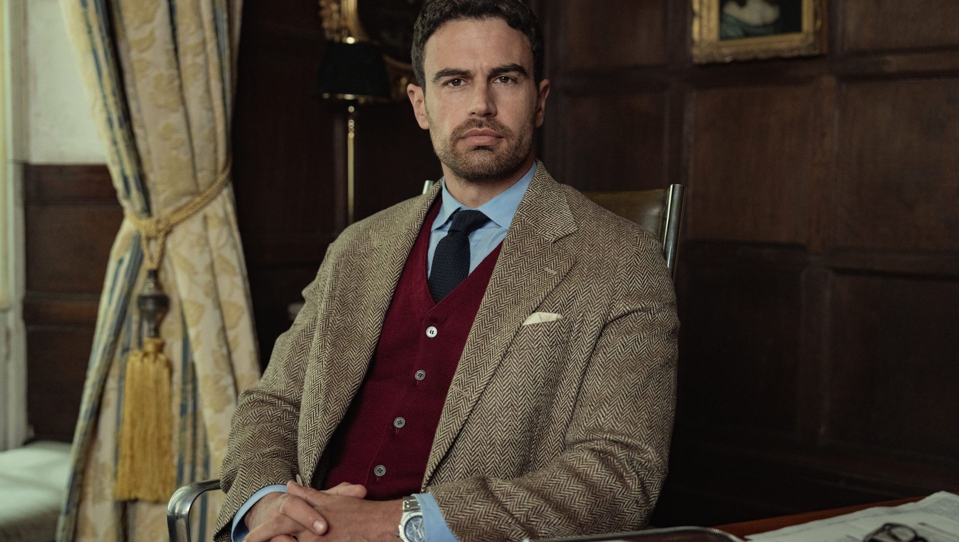 Featured image Theo James Meghan Markle Casting and the Italy Storyline Conflict