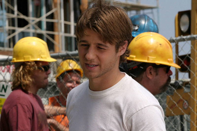Featured image Ben McKenzie joins the OC revival
