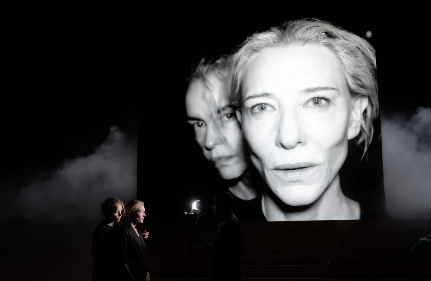 Featured image Cate Blanchett asks audience to stop filming play stage is where we can be together