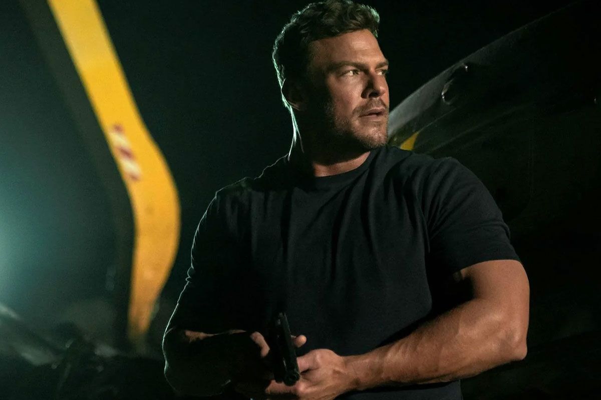 Featured image Reacher star Alan Ritchson joins Helldivers